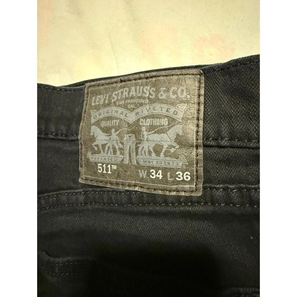 Levis levi 511